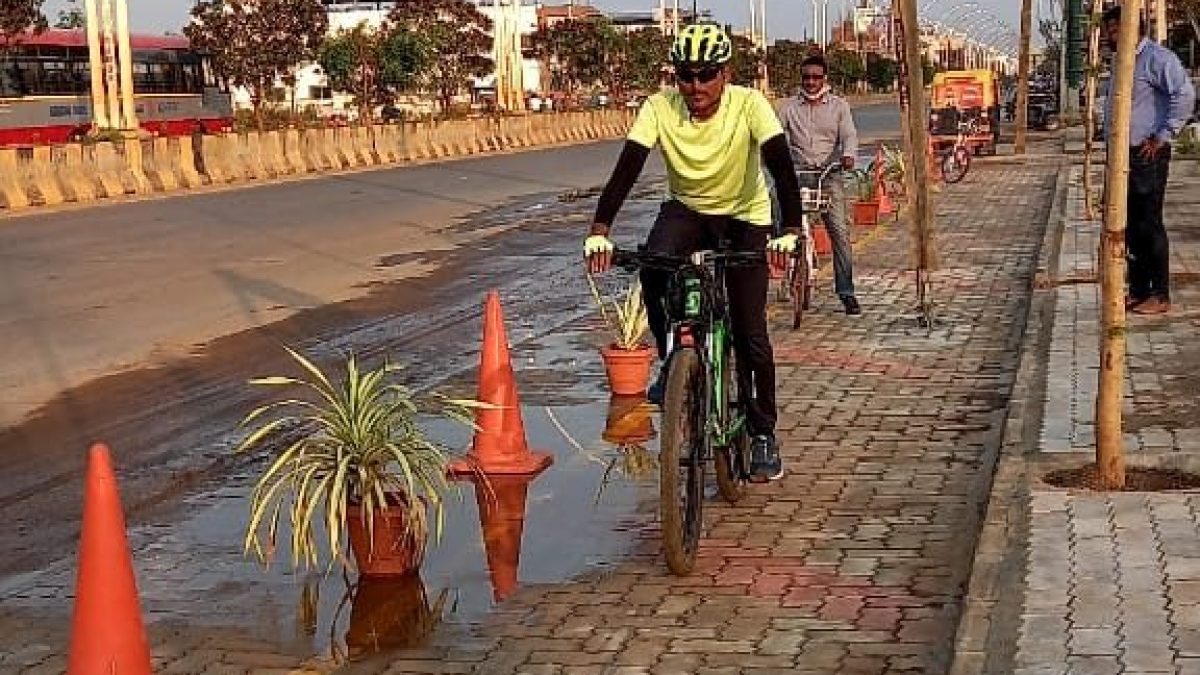 Cyclists testing the temporary cycle lane in Davanagere